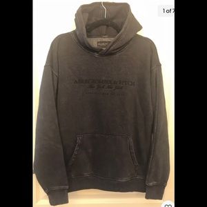 Abercrombie and Fitch embroidered logo Hoodie sweatshirt size medium